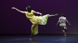 Soirée ballet „Extravaganzen" (photo: Bettina Stöß) Soirée ballet „Extravaganzen" (photo: Bettina Stöß)