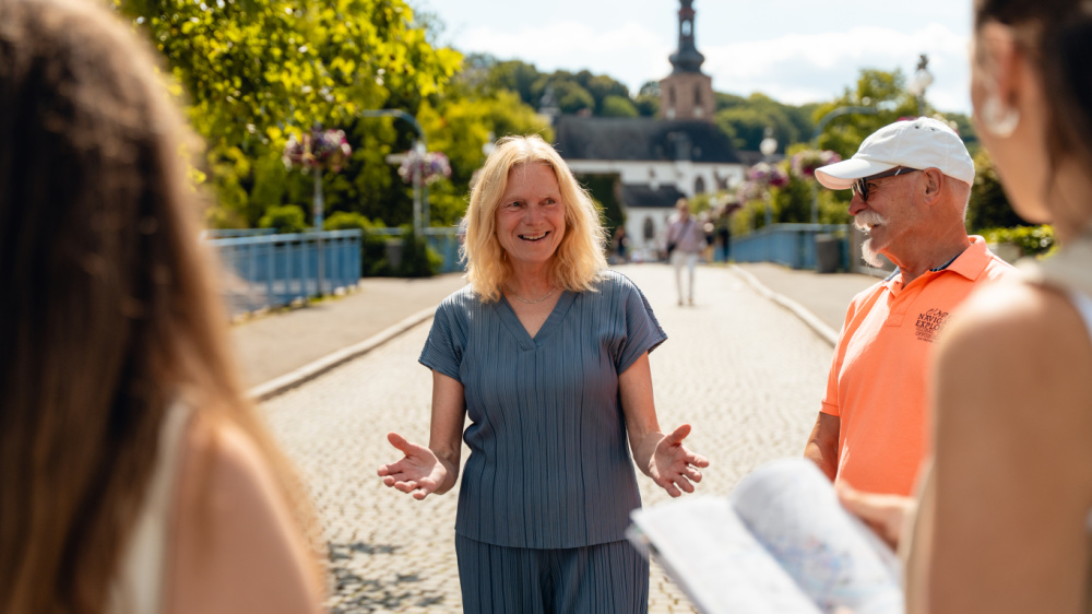 Es Monie vazählt eisch mol ebbes - Monie Gottschall Es Monie vazählt eisch mol ebbes - Monie Gottschall