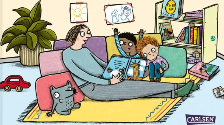 Gezeichnetes Buchcover, auf dem eine erwachsene Person gemütlich zwei kleinen Kinder aus einem Buch voliest